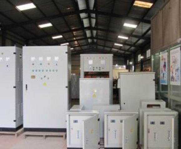 GIA CÔNG TỦ ĐIỆN CHUYÊN DÙNG